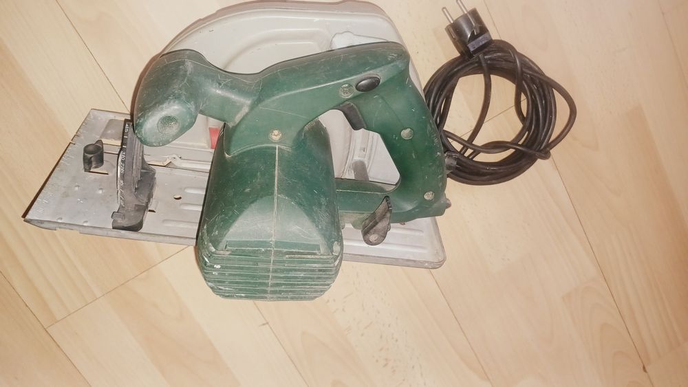 Мощен и голям Ръчен Циркуляр Бош PKS 66 BOSCH Англия