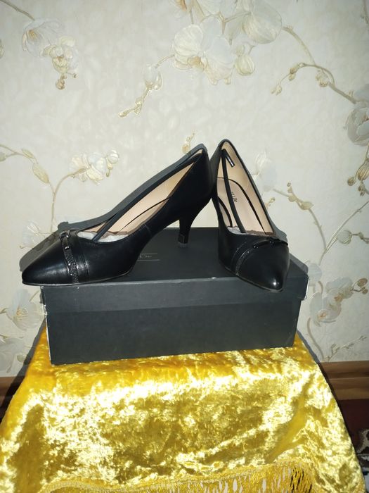 Туфельки женские