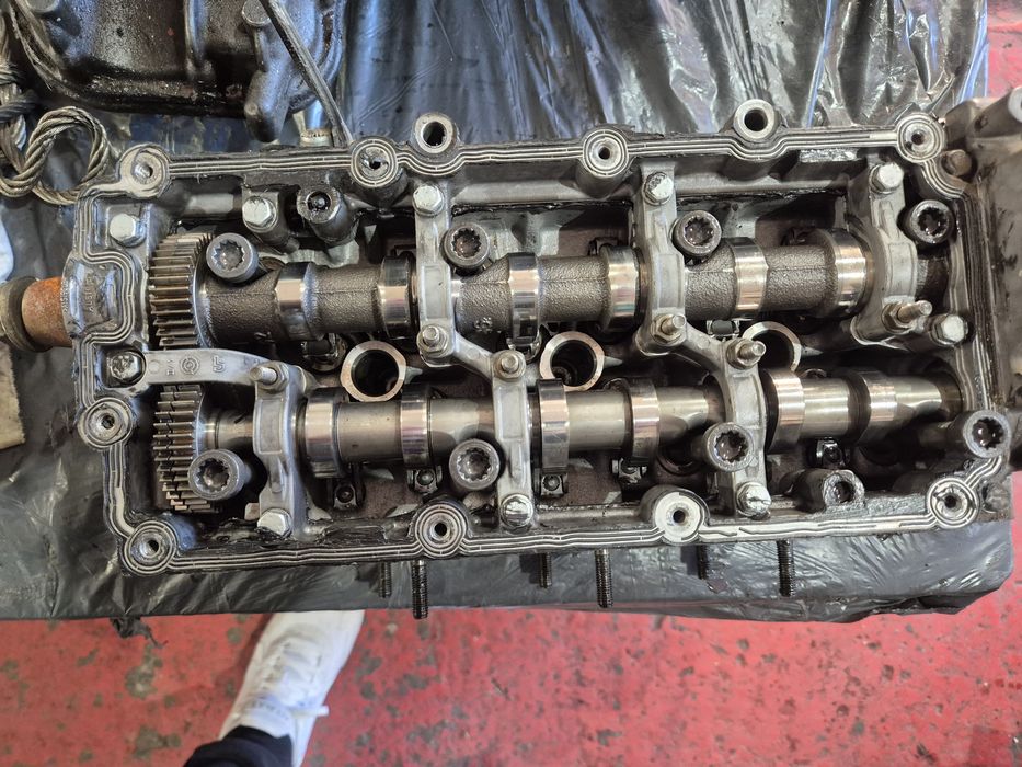 AUDI/VW CHIULASA (stanga/dreapta) 3.0 tdi euro4/euro5 cod motor asb