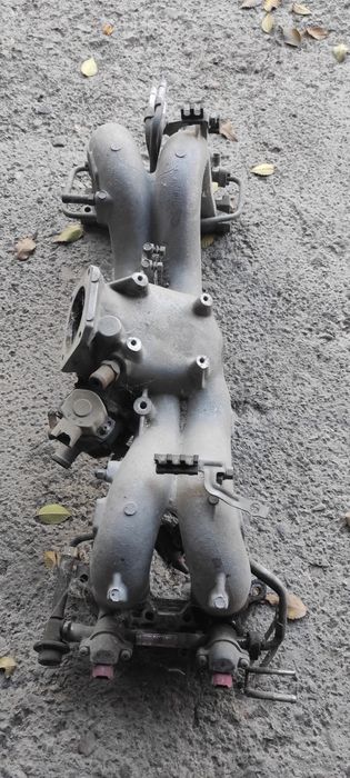 Впускной коллектор Субару