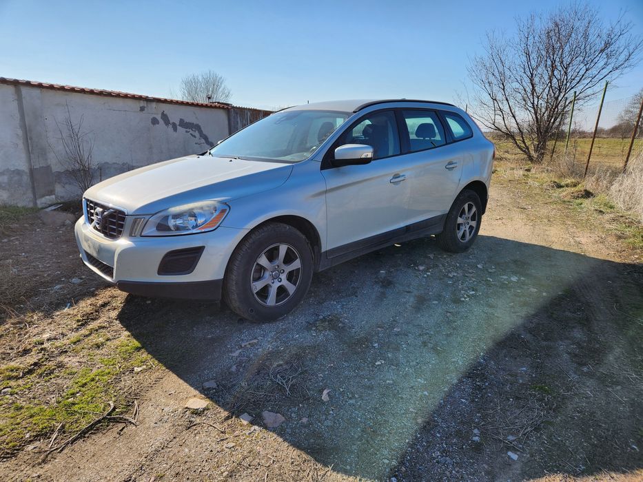 За Части Volvo xc60 2.0d 2010г