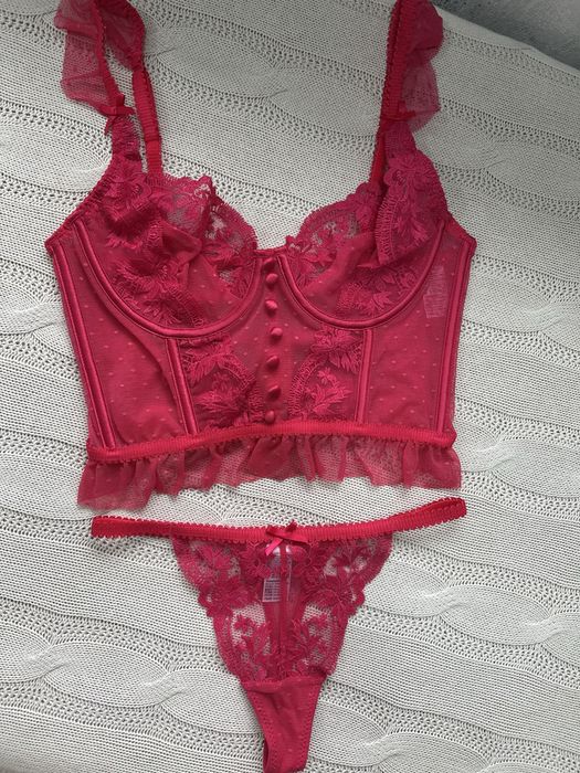 Комплект белья новый в наличии