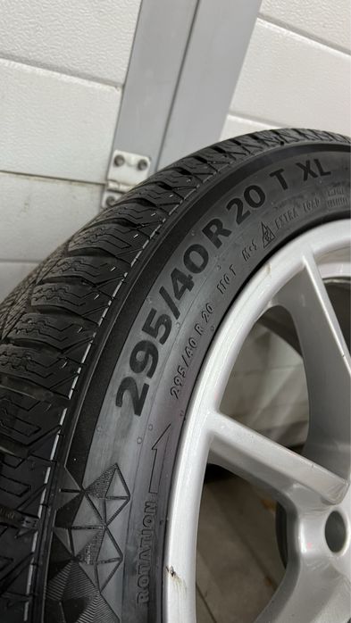 Диски + шины зима Continental на Porsche Macan R20