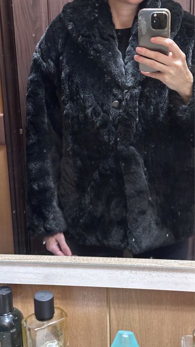 Черно еко палто