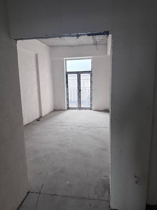 Срочно прод-ся 3х ком кв-ра,ЖК Aviasozlar Plaza, ор-р:Авиасозлар2,98м²
