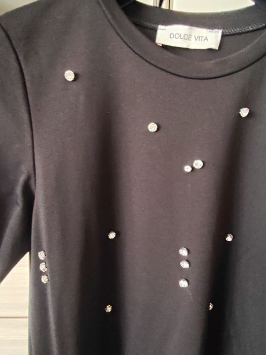 Черна рокля с кристали