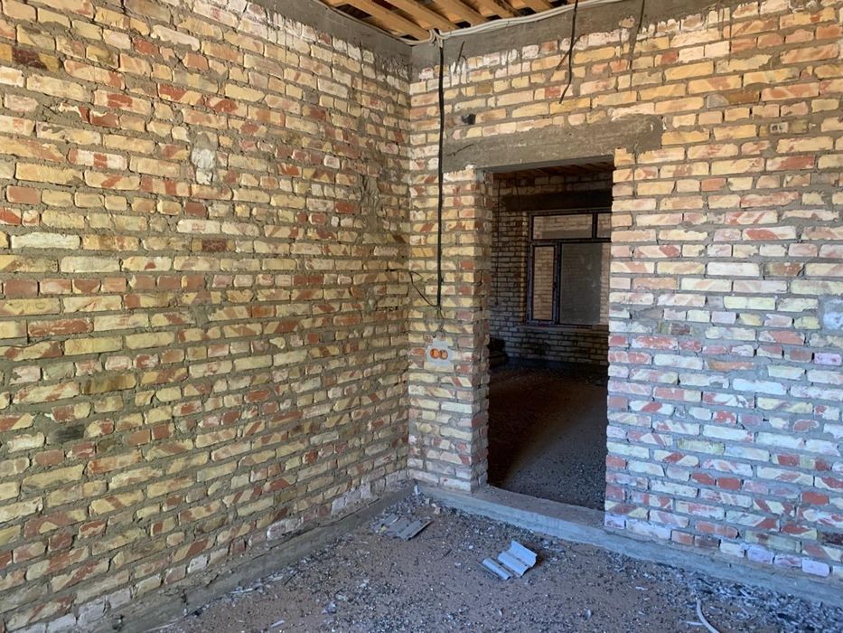 Продаю дом в черновом