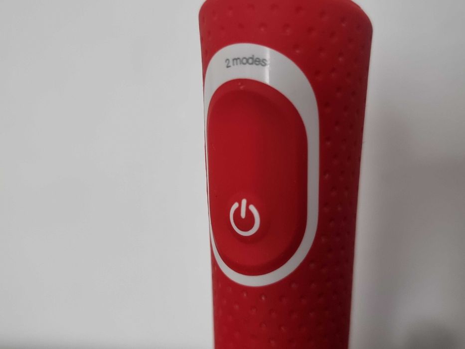 Periuta de dinti electrica, Perie Braun Oral-B 2 viteze