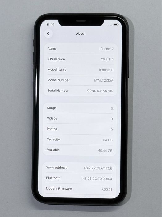 iPhone 11 Black 93% battery