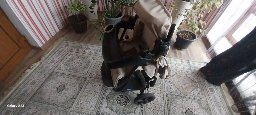 Каляска состояние 7/10 раскладноей