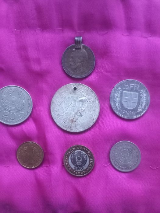 Продам монеты старинные