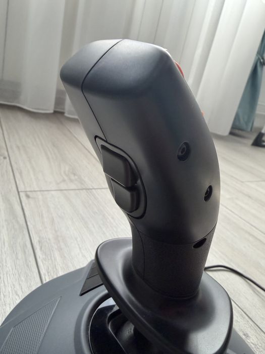 Joystick Thrustmaster