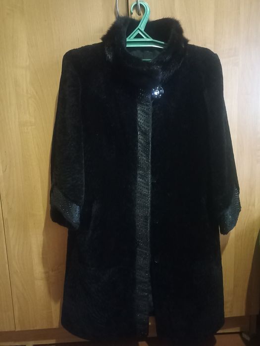 Продам шубу за 35 000