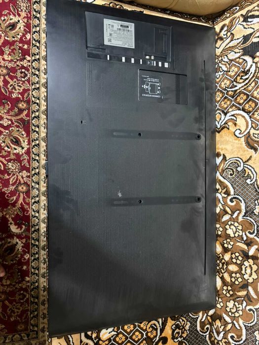 Телевизор Samsung 43"