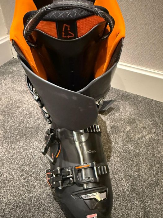 Clapari Tecnica Mach1 LV120 marimea 42,5 275mm