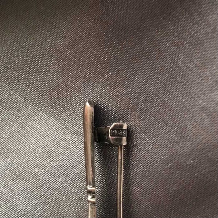 Редкая серебряная брошь СССР 875