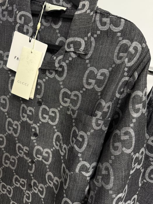 Compleu GUCCI super calitate