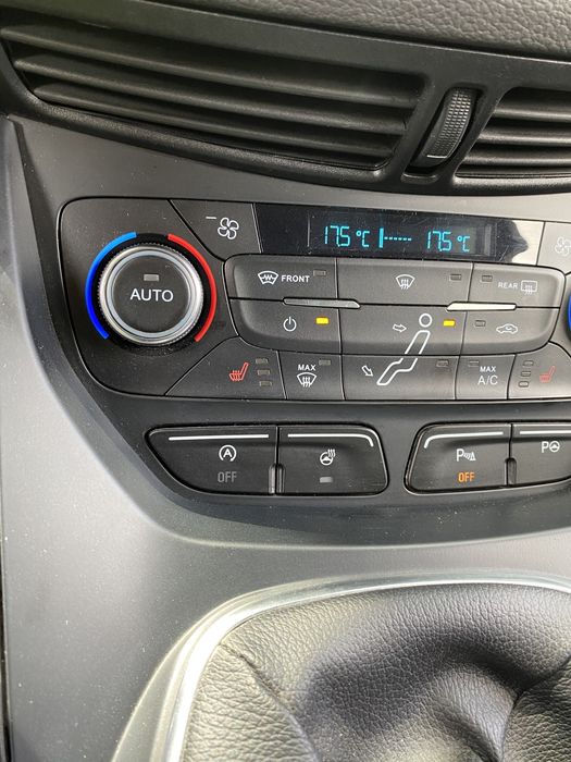 Volan cu încălzire Ford Focus CMax fară uzură 54000km