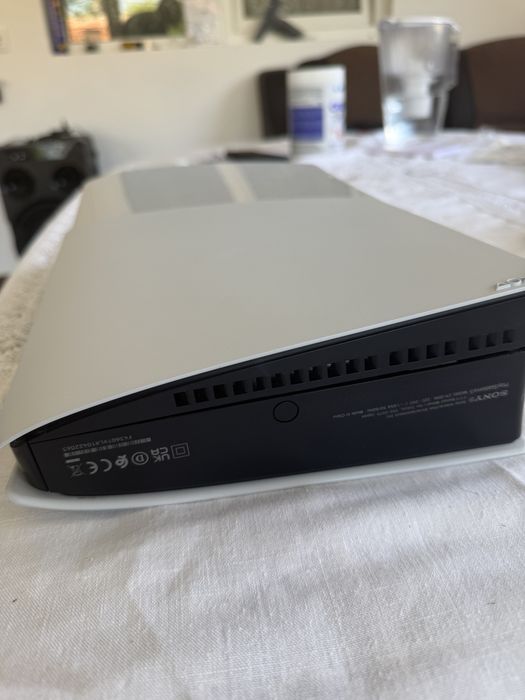 Vand playstation slim 1tb