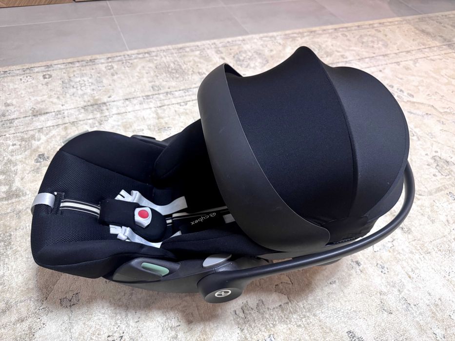 Cybex Cloud G Plus i-size бебешко столче за кола