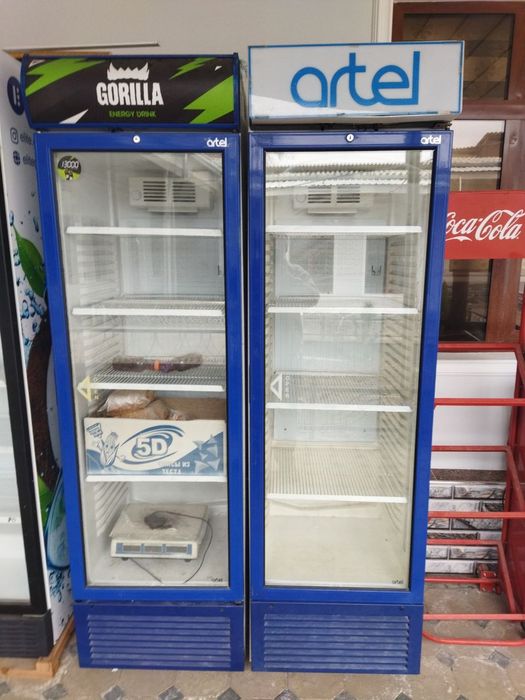 Magazin uchun polkalar VA xaladelnik sotiladi