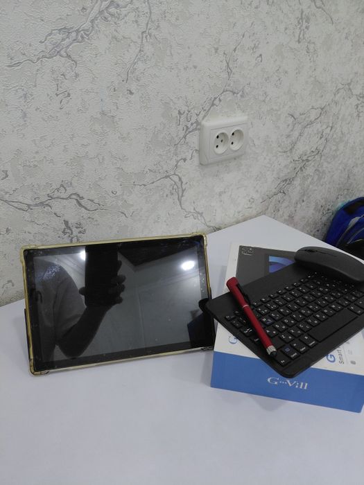 Планшет  Телефон