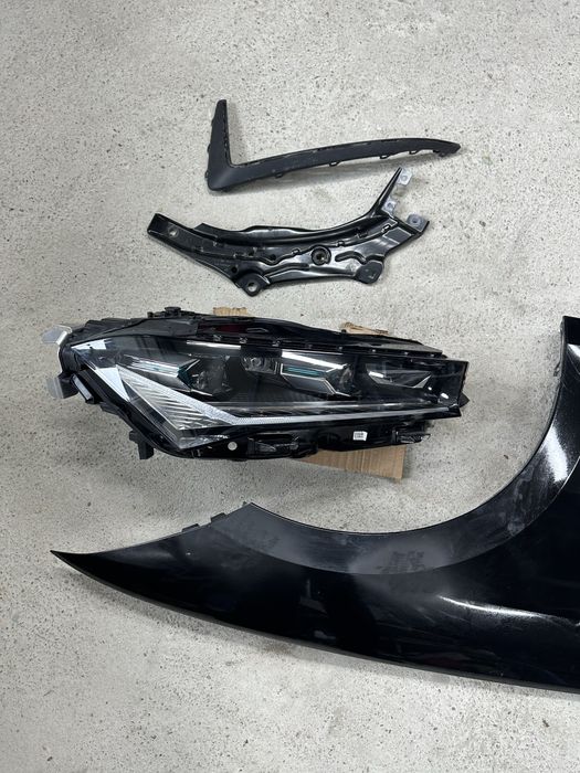 Far dreapta full led.aripă dreapta față skoda superb 4.3p1941016.b.