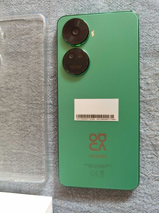 Продавам нов HUAWEI nova 12 SE