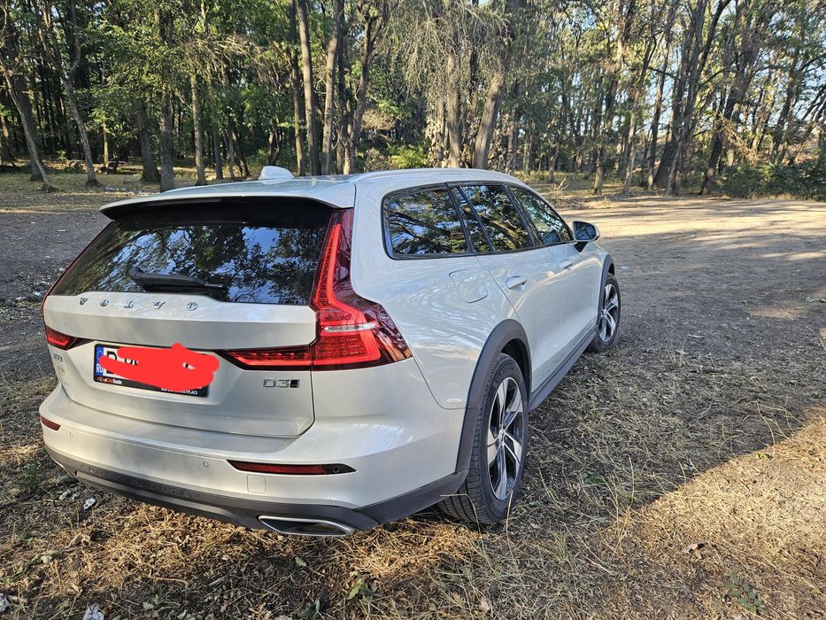 VOLVO V60 2020 — imagine 4