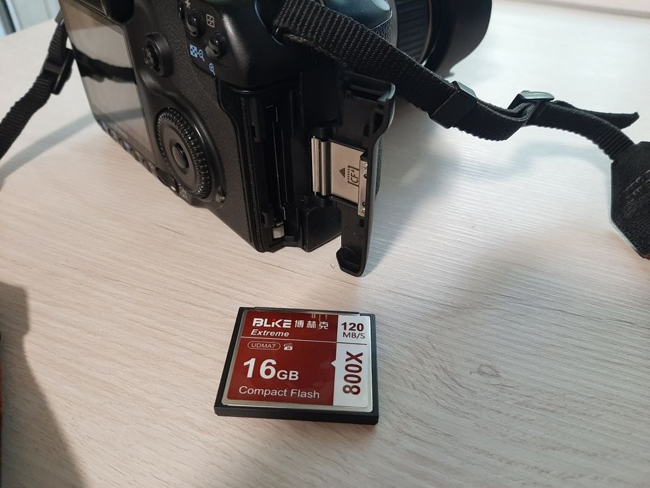 Фотоаппарат Canon 40d