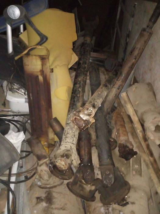 полуося со ступицами на Супермаз