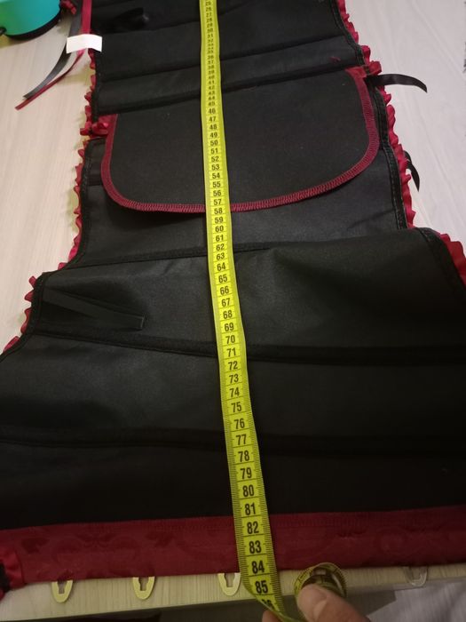 Продам красный корсет