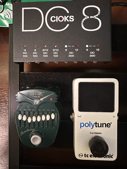 Педали эффектов для электро гитары.