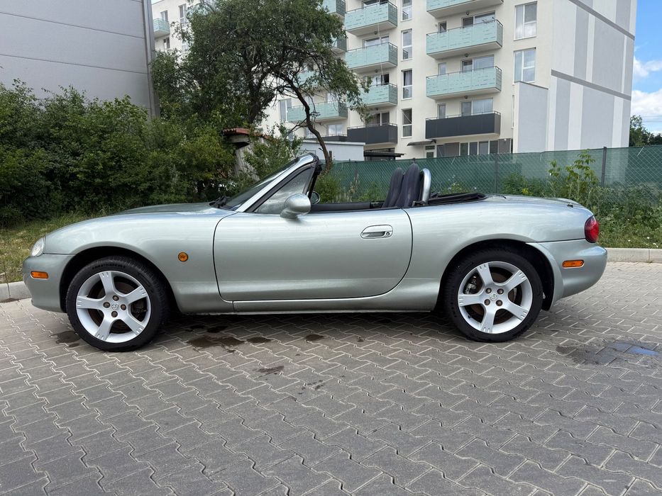 Mazda MX-5 2003 benzină, 4.512 € — imagine 3