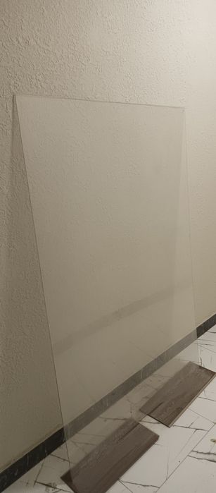 Отдам стекло бесплатно