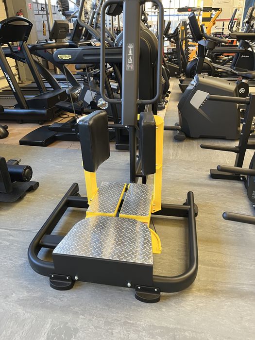 Depozit echipamente fitness