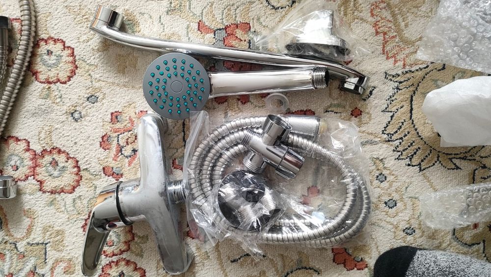 Продам смесители