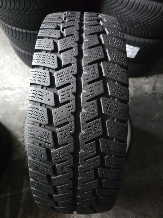 General 215/70 R15 C 109/107R MS iarnă
