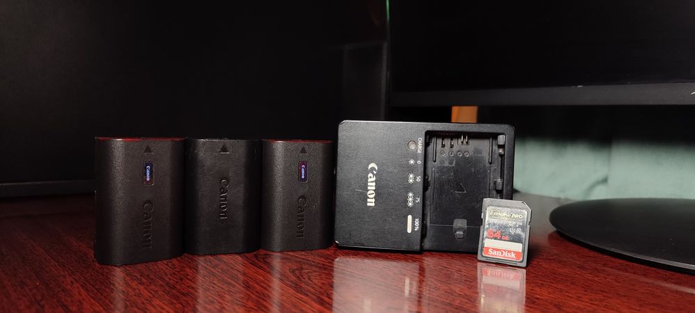 Фотоаппарат Canon eos 6D