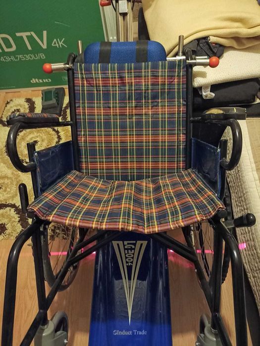 Elevator medical cu senile pentru scari LG2004