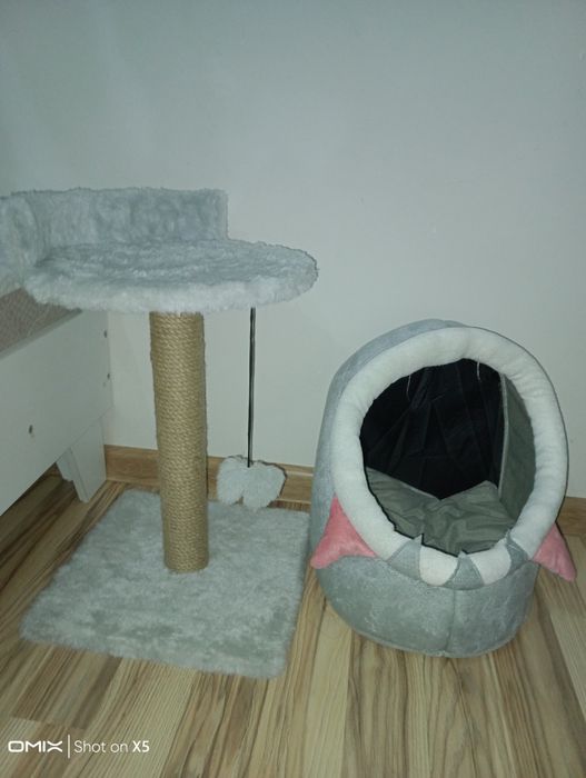 Продается домик для котят новый