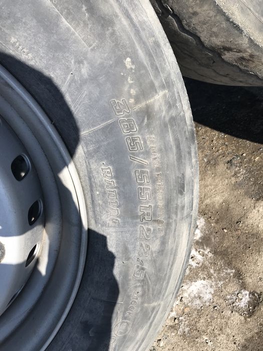 Продам грузовые баллоны  22.5