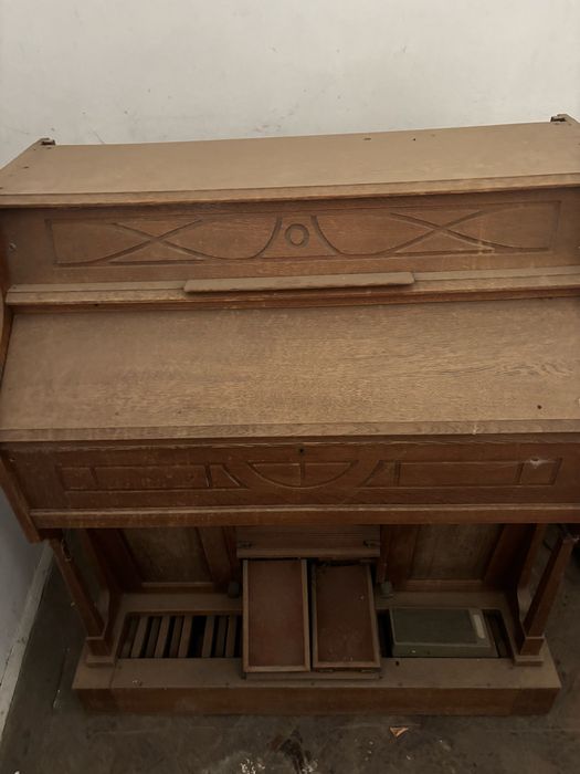 Armoniu cu claviatura GUSTAV FIEDLER