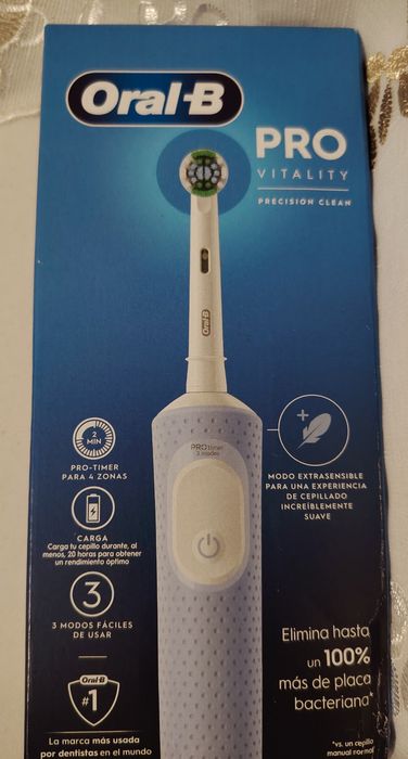 Periuță electrică Oral B