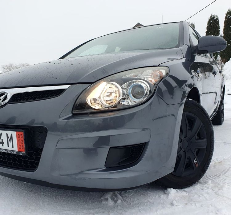 *Hyundai i30 facelift*1.4benzina*109cai*euro4*2010*toll germania adusa