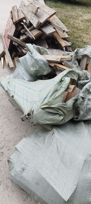 Отдам дрова самовывоз