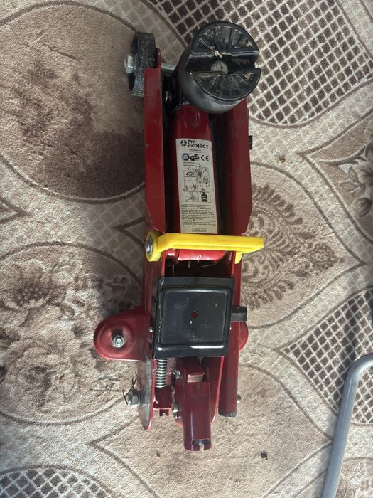 Хидравличен крик My project 2 тона