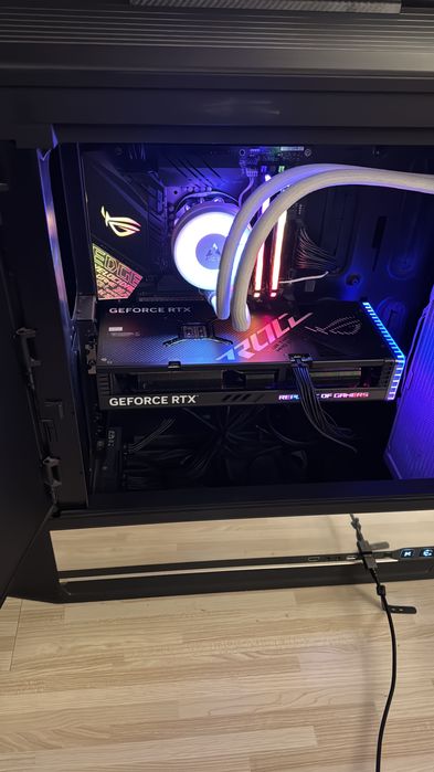 Asus strix 4070 12 gb