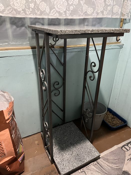 Продам дровник для дров новый