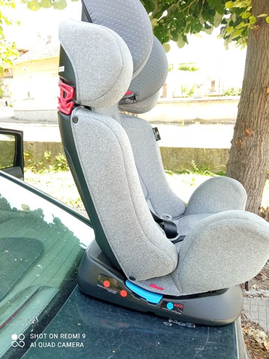 Столче за автомобил